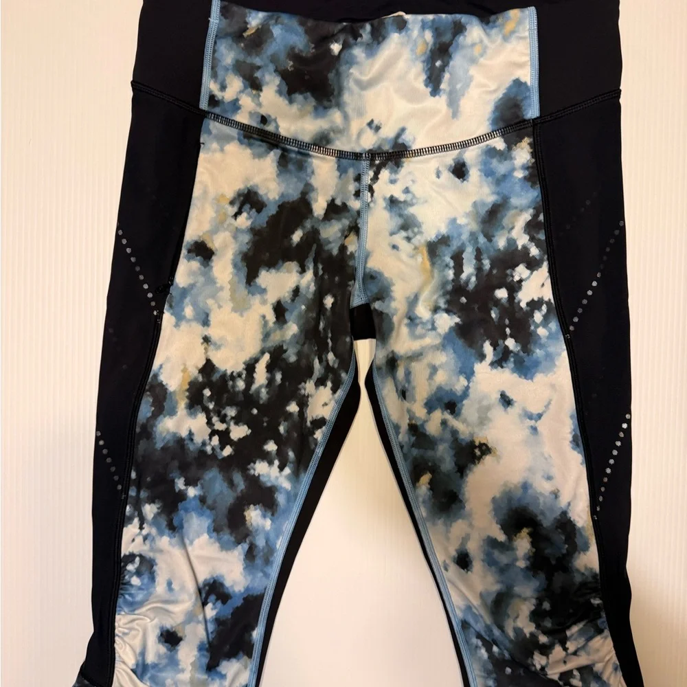 Lululemon Athletica Black and blue Leggings - Picture 1 of 3